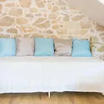 Lucy, A Mediterranean Rustic Haven, Pet Friendly בית נופש